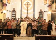 Forkopimda Kota Kediri Safari Natal 2025, Kapolres Pastikan Ibadah Berjalan Aman dan Kondusif