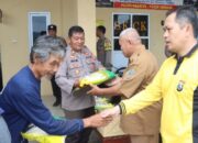 Trabas Kamtibmas, Kapolres Nganjuk Bersama Komunitas Trail Salurkan Bansos dan Layanan Kesehatan Gratis