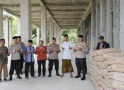 Peduli Sarana Ibadah, Polres Kediri Salurkan Bantuan untuk Masjid An Nur Al Utsmani