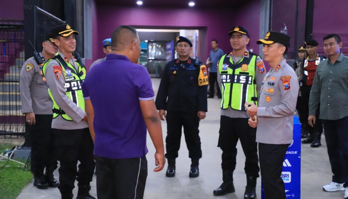 Pengamanan Ketat, Laga Persik Kediri vs Bhayangkara Presisi FC di Stadion Brawijaya Berlangsung Aman dan Kondusif