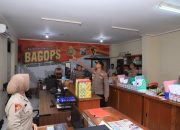 Wakapolres Kediri Kota Turun Langsung Awasi Gerakan ASRI, “1 Jam Awal Resik” Jadi Budaya Kerja Baru