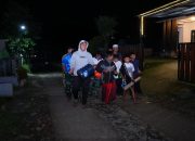 Serda Salahudin Perkuat Kemanunggalan TNI - Rakyat Lewat Gema Sahur Bersama Warga Desa Krisik 9 IMG 20260226 WA0024