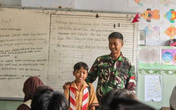 Anggota Satgas TMMD Berikan Materi Wawasan Kebangsaan kepada Siswa MI Al-Munir 4 IMG 20260228 WA0049