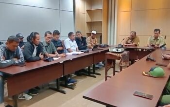 Aliansi Pemuda Bersatu Desak Investasi di Kota Kediri Patuhi Regulasi dan Proteksi Tenaga Kerja Lokal 13 Aliansi Pemuda Bersatu Desak Investasi di Kota Kediri Patuhi Regulasi dan Proteksi Tenaga Kerja Lokal