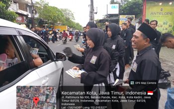 Acara Bagi Takjil PSHT Setono Pande Berjalan Lancar, Warga Merasa Senang