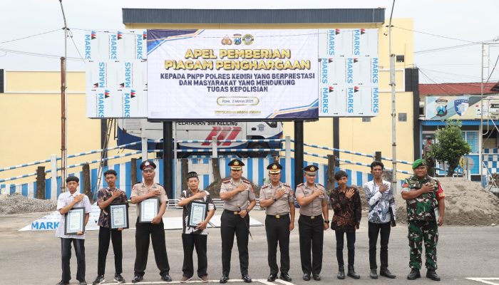 Polres Kediri Berikan Puluhan Penghargaan, Apresiasi Dedikasi Personel dan Masyarakat