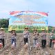 Melalui Zoom Bersama Kapolri, Wakapolres Kediri Kota Tanam Jagung Simbolis di Burengan