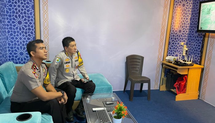 Pastikan Pelayanan Mudik Optimal, Tim Wasops Itwasda Polda Jatim Tinjau Posyan Alun-Alun Polres Kediri Kota