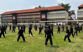 Sinergi PSHT Zona 2 Sidoarjo dan Satbrimob Polda Jatim, 201 Siswa Turun Bersihkan Mako