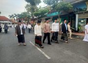 Dandim 0808/Blitar Laksanakan Sholat Idul Adha di Masjid Agung Kota Blitar, Tekankan Pengamanan Jamaah 12 IMG 20260527 WA0056
