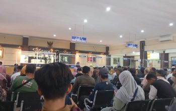 Pelayanan Samsat Kota Kediri Tuai Apresiasi, Warga Nilai Cepat, Ramah, dan Transparan