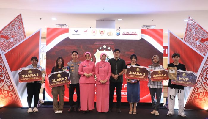 Kapolres Kediri Kota Tutup Pameran dan Bazar UMKM serta Turnamen E-Sport Piala Kapolres dalam Rangka HKGB ke-74 dan Hari Bhayangkara ke-80