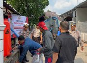Mengalirkan Kepedulian di Hari Bhayangkara ke-80, Polres Kediri Kota Salurkan Air Bersih untuk Warga Campurejo