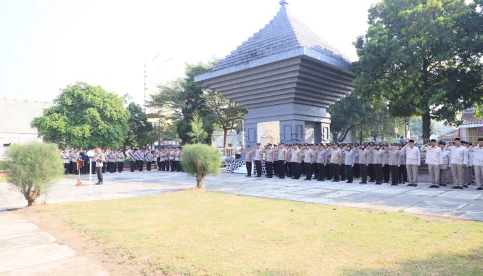 Jelang Hari Bhayangkara ke-80, Polres Kediri Kota Gelar Ziarah Rombongan di TMP Joyoboyo