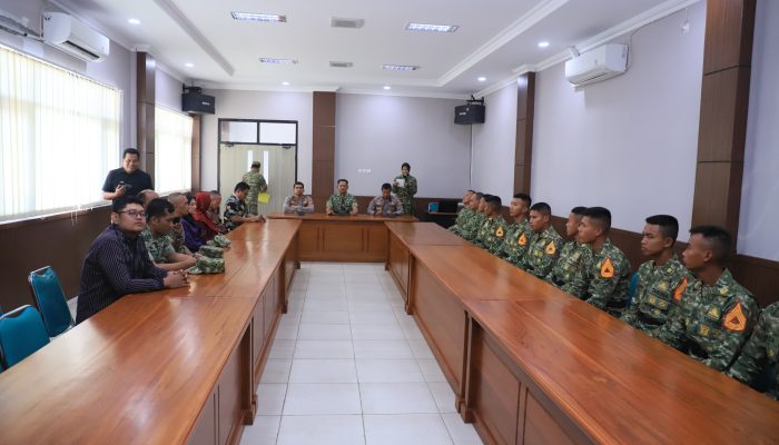 Wakapolres Kediri Kota Sambut Taruna Bhakti Akademi TNI dan Akpol, Perkuat Sinergi Pengabdian untuk Masyarakat