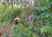 TNI Manunggal Air, Serka Imam Sungep Bersama Warga Kedung Banteng Gotong Royong Bersihkan Irigasi 9 IMG 20260804 WA0035