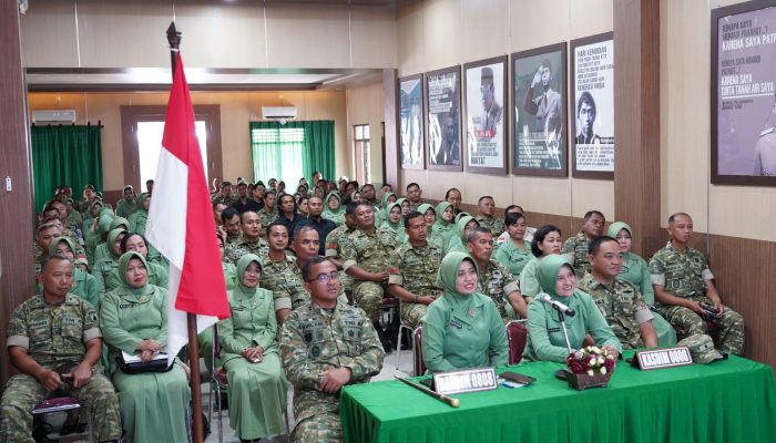Perkuat Keharmonisan dan Pola Asuh Keluarga, Kodim 0808/Blitar Ikuti Webinar Parenting Bersama dr. Aisah Dahlan