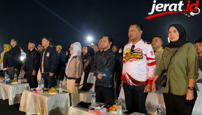 Yakuza Maneges Hadiri Puncak Festival Omah Sawah, Ribuan Warga Tumpah Ruah. Wali Kota Kediri Tekankan Kamtibmas