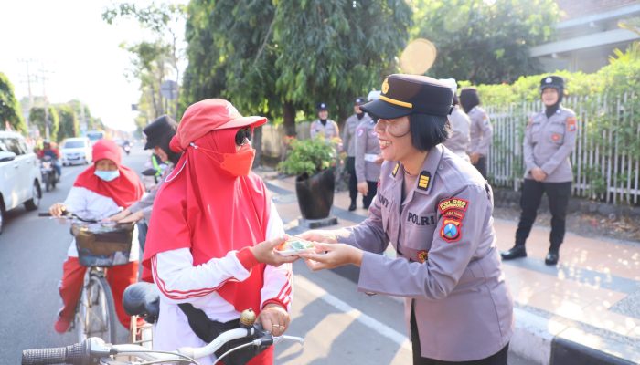 Semangat HUT Polwan ke-78, Polwan Polres Kediri Kota Hadir Membawa Manfaat bagi Masyarakat