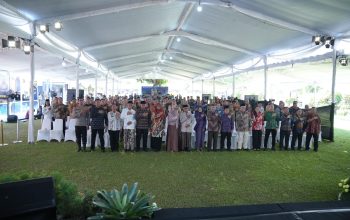 Dukung Ekonomi Syariah, Wakapolres Kediri Kota Hadiri Opening Semarak Ekonomi Syariah di Balai Kota