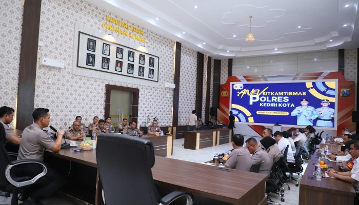 Anev Kamtibmas Agustus: Kapolres Kediri Kota Dorong Jajaran Makin Responsif, Solid dan Profesional
