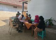 Dukung Pencegahan Stunting Sejak Dini, Babinsa Koramil Garum Mendampingi Kegiatan Posyandu