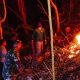 Aksi Sigap Babinsa Dan Warga Padamkan Kebakaran Hutan Jati Di Pagerwojo Blitar