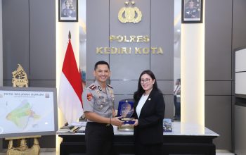 Kapolres Kediri Kota dan OJK Perkuat Sinergi, Bahas Pinjol hingga Bahaya Judi Online