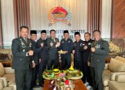 PSHT Cabang Kota Kediri Datangi Makodim 0809, Beri Ucapan HUT ke-81 TNI 9 IMG 20261005 WA0068