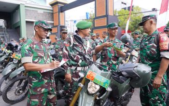 Tingkatkan Keselamatan Tugas Lapangan, Kodim 0808/Blitar Cek Kelayakan Kendaraan Dinas Jajaran