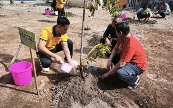 Green Policing, Polres Kediri Tanam Puluhan Bibit Pohon di Pondok Nurul Hakim 3 IMG 20261023 WA0030