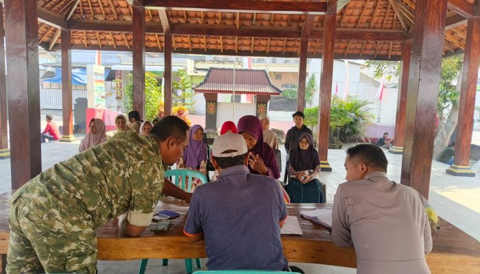 Perkuat Kepedulian Sosial, Babinsa Sukosewu Dampingi Sosialisasi Perlindungan Hukum Anak Dan Perlinsos